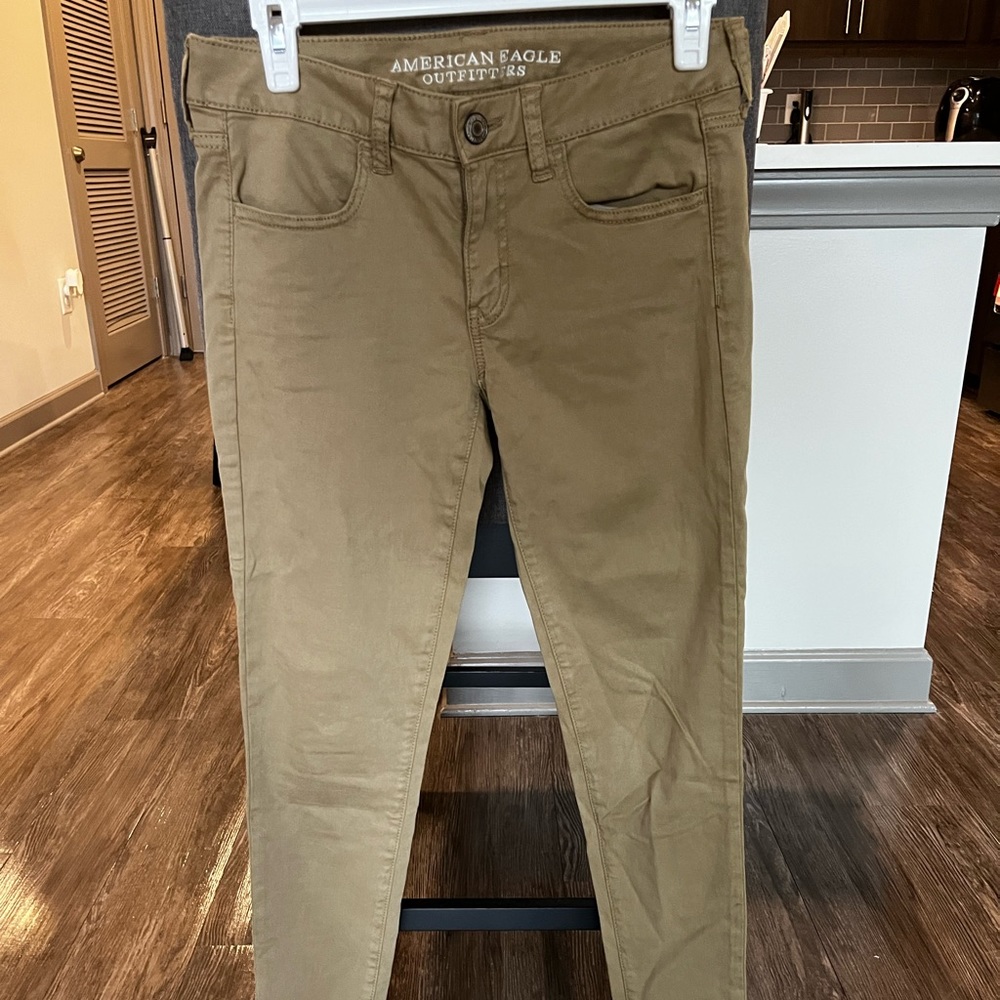 American Eagle Outfitters - Super Stretch Jegging - 4 Regular - AEO Sateen